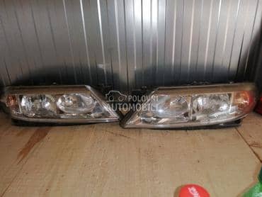 Far farovi levi desni za Renault Laguna