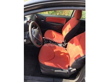 Enterijer za Citroen C2