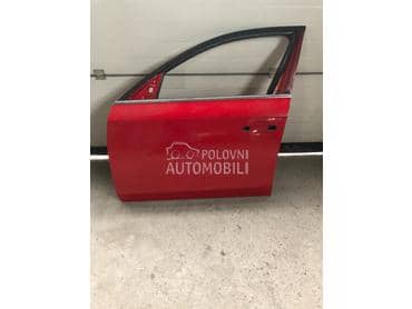 Crvena vozaceva vrata za Audi A4 od 2008. do 2015. god.