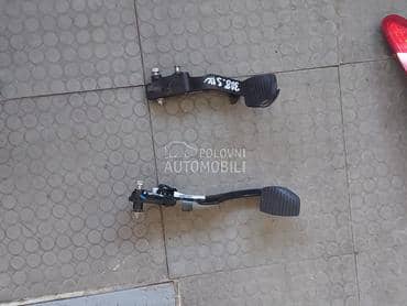 pedale kocnice i kvacila za Peugeot 308