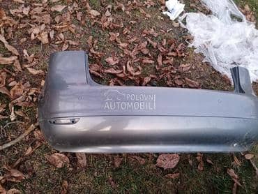 Branik zadnji za Volkswagen Golf Plus od 2004. do 2010. god.