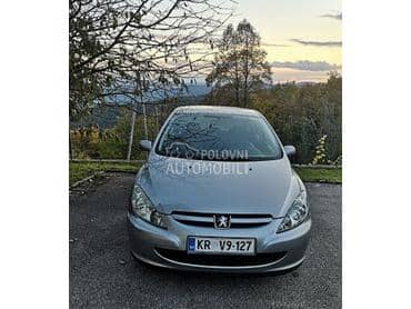 Peugeot 307 1.6 i -  kompletan auto u delovima