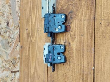 bravica gepeka za Renault Clio od 2001. do 2015. god.