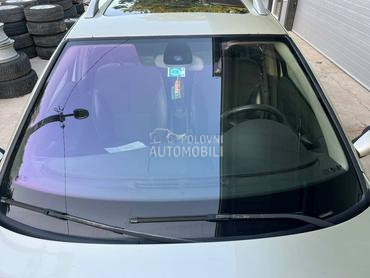 Šoferšajbna za Renault Laguna od 2000. do 2007. god.