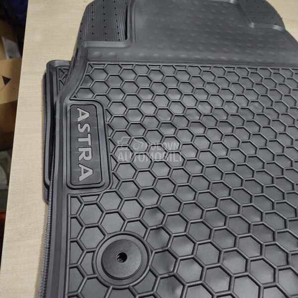 Original tipske patosnice