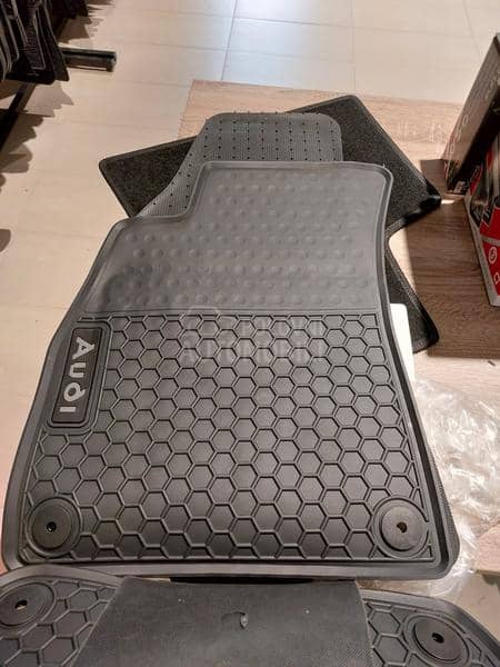 Original tipske patosnice