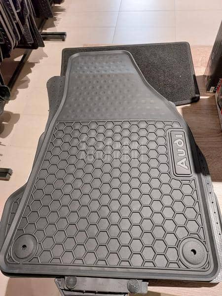 Original tipske patosnice