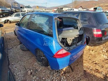 Lancia Ypsilon -  kompletan auto u delovima