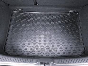 Original gepek patosnice za Renault Clio