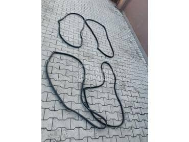 gumeni kederi vrata za Kia Sorento od 2002. do 2009. god.