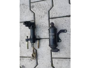 cilindar kvacila gornji za Kia Sorento od 2002. do 2009. god.