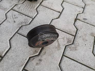 remenica vodene pumpe za Kia Sorento od 2002. do 2009. god.