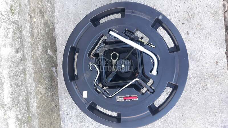 TOCAK REZERNI DIZALICA SET