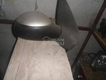 retrovizor za Peugeot 206