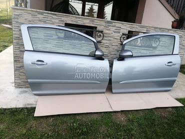 PREDNJA VRATA 3V Z163 za Opel Corsa D od 2006. do 2014. god.