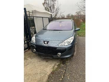 HAUBA BRANIK KRILO za Peugeot 307 od 2005. do 2008. god.