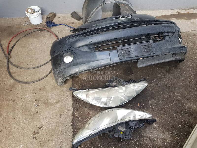 Peugeot 207 2008. god. -  kompletan auto u delovima