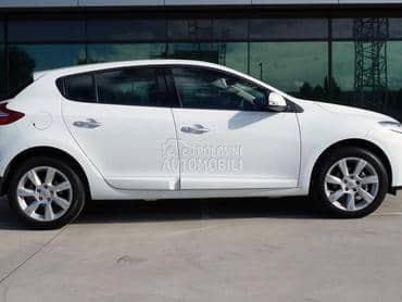 Renault Megane -  kompletan auto u delovima