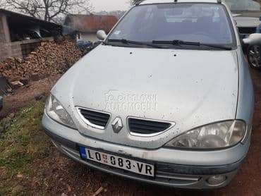 branik za Renault Megane od 1998. do 2003. god.