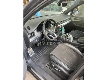 Original tipske patosnice za Audi Q7