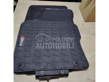 Original tipske patosnice za Audi Q5