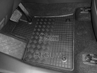 Original tipske patosnice za Toyota RAV 4