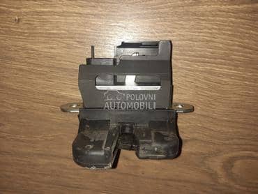 brava gepek vrata za Volkswagen Golf 5, Golf Plus, Passat B6 ...