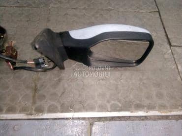 Retrovizor za Peugeot 106