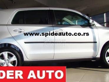 Zaštitne lajsne za vrata za Toyota Urban Cruiser od 2008. do 2014. god.