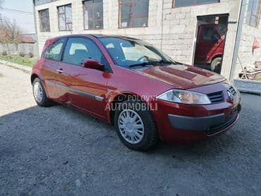 Renault Megane 1.9 2003. god. -  kompletan auto u delovima