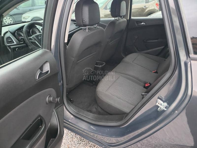 Opel Astra J 1.7 CDTi Business