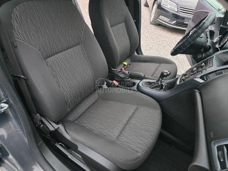 Opel Astra J 1.7 CDTi Business