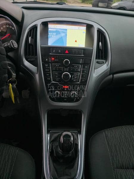 Opel Astra J 1.7 CDTi Business