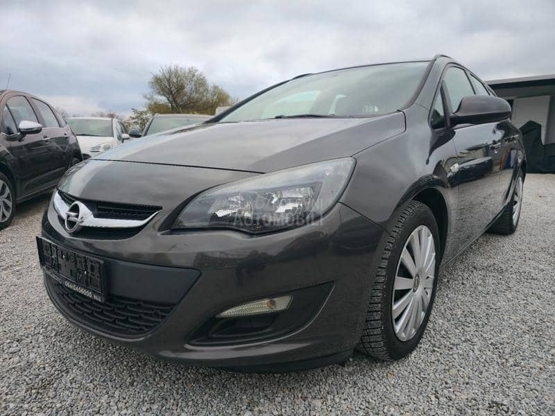 Opel Astra J 1.7 CDTi Business