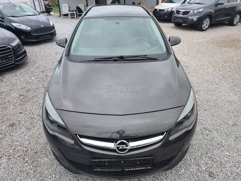 Opel Astra J 1.7 CDTi Business