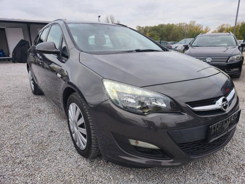 Opel Astra J 1.7 CDTi Business