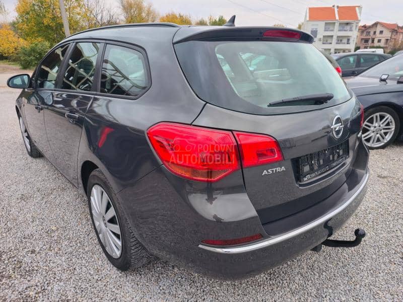 Opel Astra J 1.7 CDTi Business