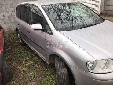 Volkswagen Touran 2.0tdi -  kompletan auto u delovima