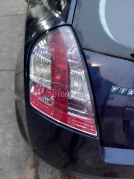 Fiat Stilo -  kompletan auto u delovima