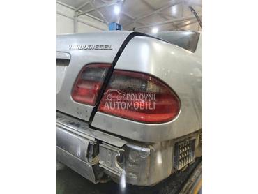 Stop za Mercedes Benz E 300