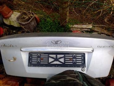 gepek vrata za Daewoo Nubira od 1999. do 2003. god.