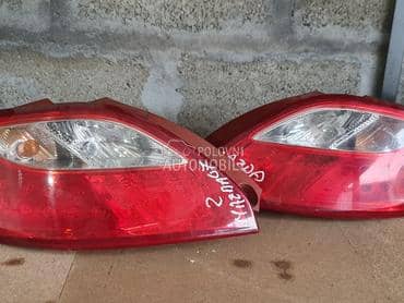 Zadnje lampe Stop svetla za Mazda 2