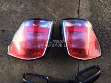 Stop svetlo levo desno karavan za Opel Astra H