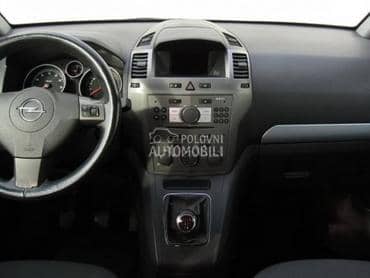 Instrument tabla za Opel Zafira od 2005. do 2011. god.