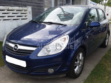 Opel Corsa D -  kompletan auto u delovima