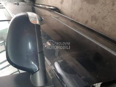 levi retrovizor za Volkswagen Touran od 2004. do 2009. god.