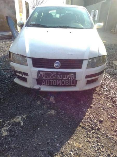Fiat Stilo -  kompletan auto u delovima