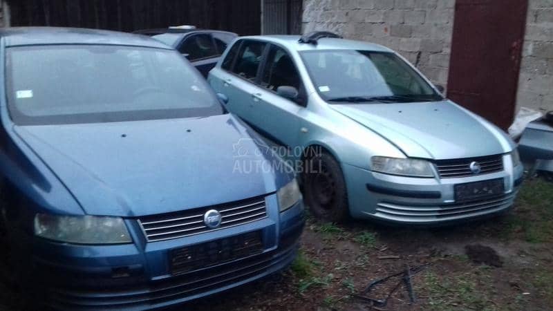 Fiat Stilo -  kompletan auto u delovima