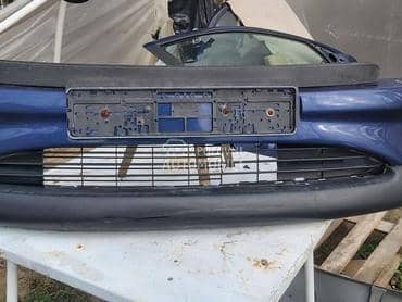 Prednji branik za Peugeot 206