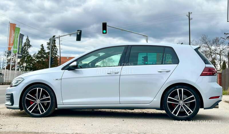 Volkswagen Golf 7 .5 2.0/GTD/DSG/VIRTU